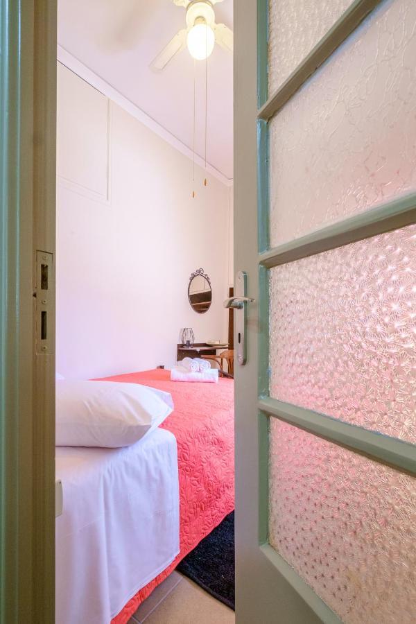 Home With Courtyard In Beating Heart Of Old Town! Khania Eksteriør bilde
